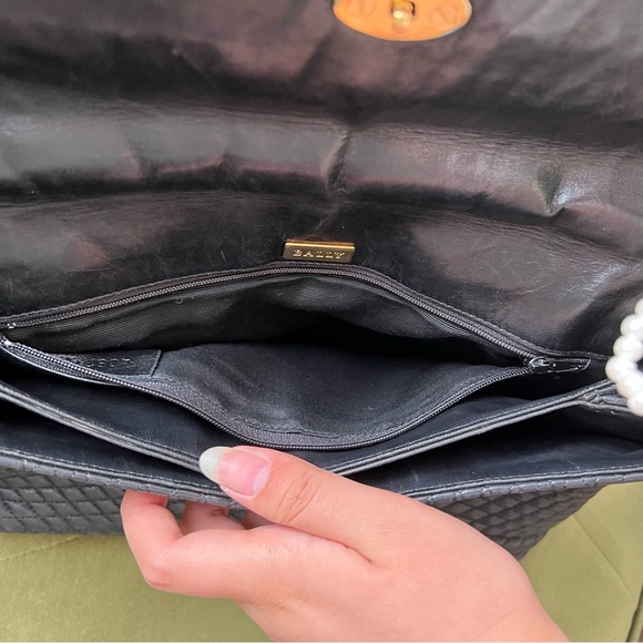 VTG Bally Black Quilted Leather Satchel Gold Hardware - Picture 9 of 13